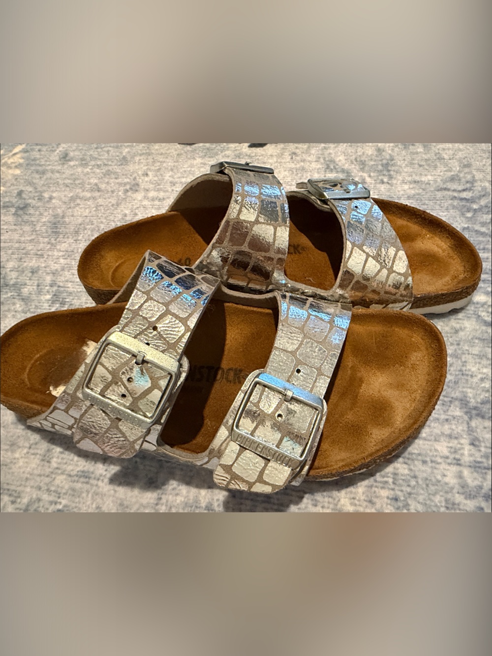 Birkenstock Women 40 9-9.5 Silver Arizona Gator Gleam Comfort Sandals Narrow